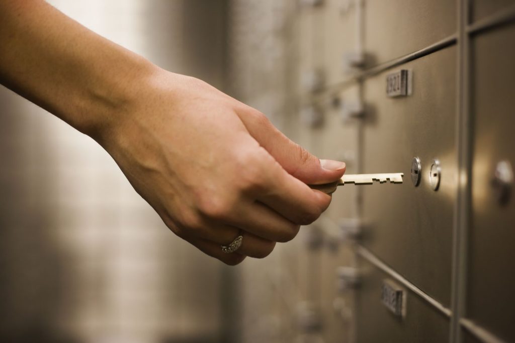 Why a Safe Deposit Box in a Secure Facility Is Smarter Than Keeping Valuables at Home